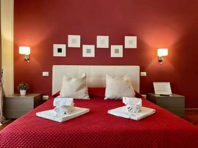 Le Coq Suites - 105