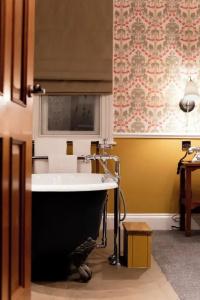 The Drayton Court - 165