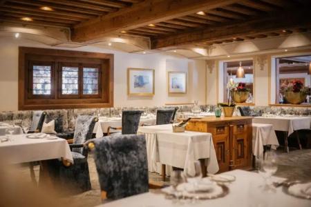 Trofana Royal - 24