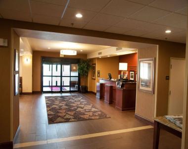 Hampton Inn - 6