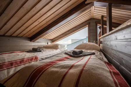 Basecamp - 32
