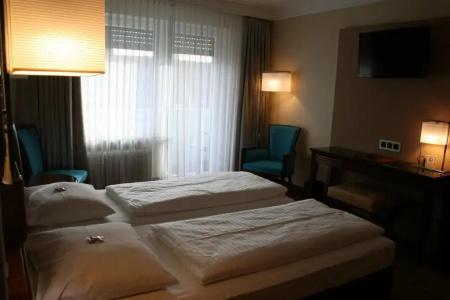 Dürer-Hotel - 58
