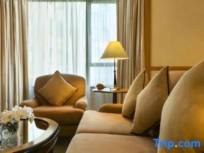 Renaissance Riverside Saigon - 126