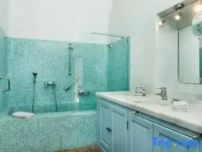 Pantelia Suites - 130