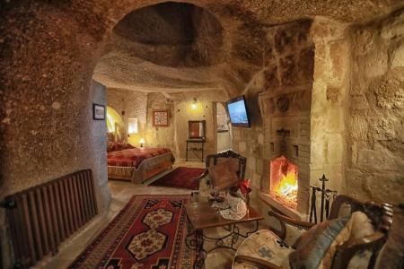 Traveller's Cave - 113