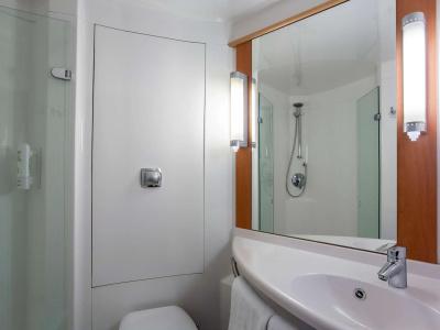 ibis Belfast Queens Quarter - 7