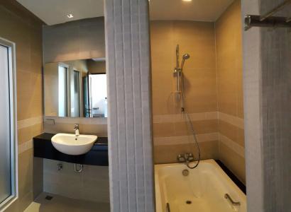 April Suites - 9