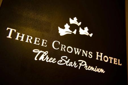 Three Crowns - 31