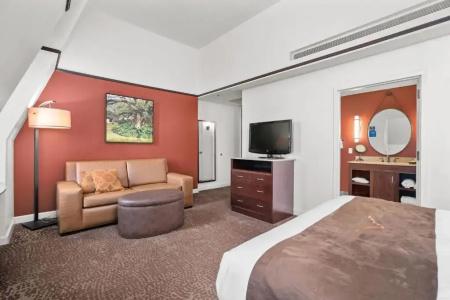 The Emily Morgan - a Doubletree By Hilton - 65