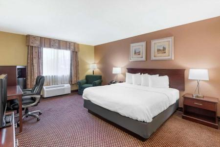 Quality Inn & Suites University Area - 20