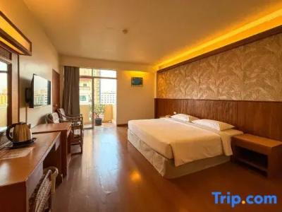 Golden Beach Pattaya - 38