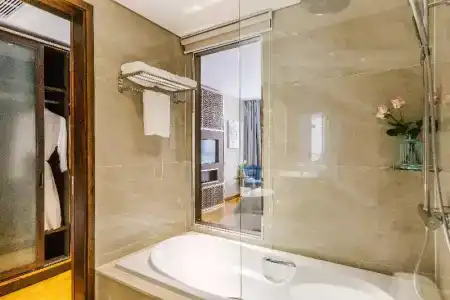 Winsuites Saigon - 64