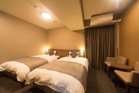 Dormy Inn Toyama Natural Hot Spring - 2
