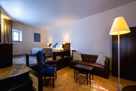 Best Western Plus Le Donjon - Cœur de La Cité Médiévale - 58