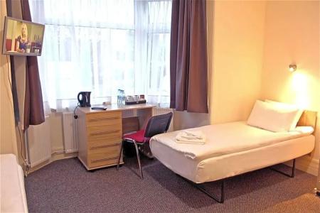 Oyo Central Golders Green - 31
