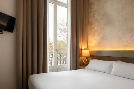 Duquesa Suites Barcelona - 10