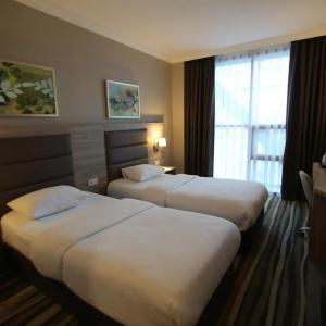 Excellence Inn - 11