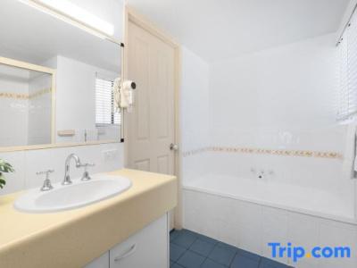 Tasman Holiday Parks - Torquay Palms - 29