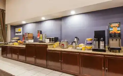 Days Inn by Wyndham - 7