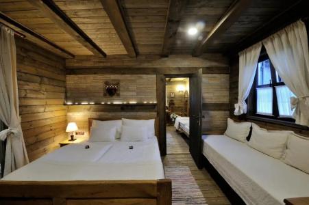 Ethno Plitvice Lakes Deluxe - 41