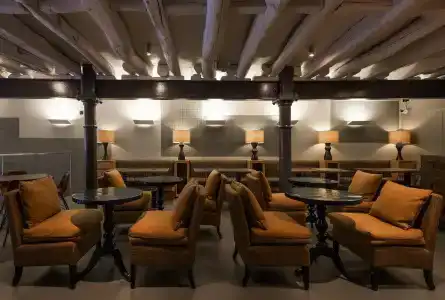 Descobertas Boutique Porto - 13