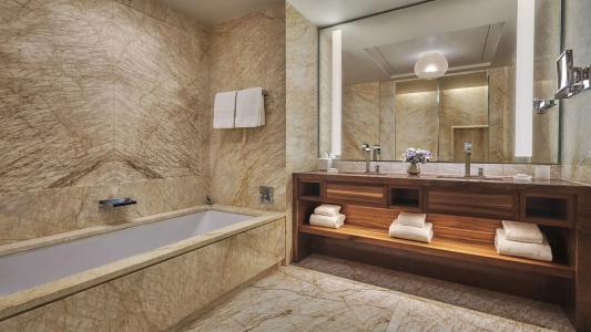 Four Seasons Madrid - 24