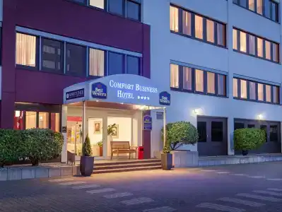 Best Western Comfort Business Düsseldorf-Neuss - 67