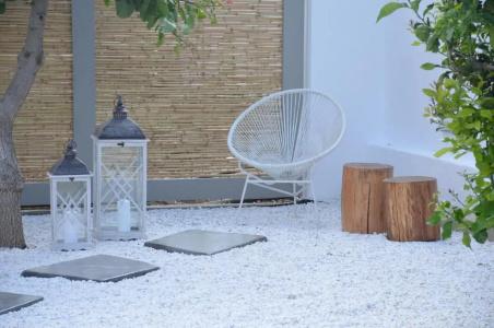 White and Grey - 241