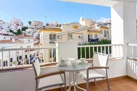 Apartamentos Almoraide Suites - Adults Only - 200