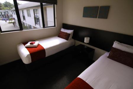 Metropolitan on Riccarton - 1