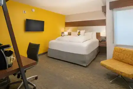 Staypineapple, Z, Gaslamp San Diego - 32