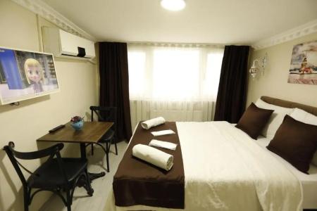 Nezahat Sultan Apart - 73