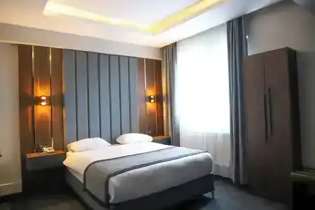 Cenas Otel - 1