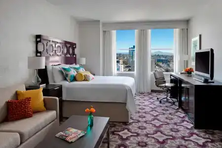 Courtyard by Marriott San Diego Downtown - 70