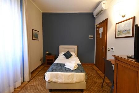 Cavour - 28