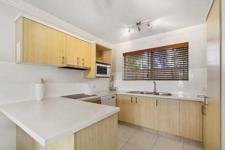 Noosa River Palms - 207