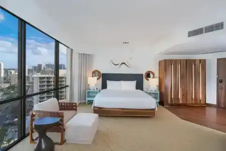 Hyatt Centric Waikiki Beach - 76