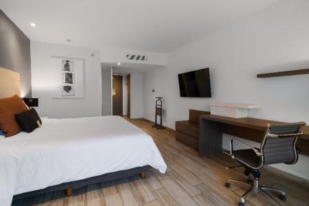 Real Inn Perinorte - 56