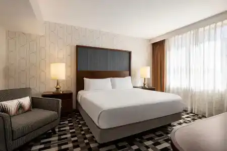 The American Atlanta Downtown-a Doubletree by Hilton - 1
