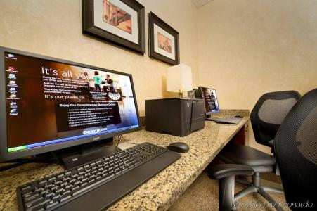 Drury Inn & Suites Orlando near Universal Orlando Resort - 40