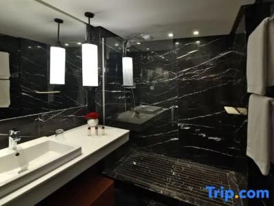 New Era & Villa - 110