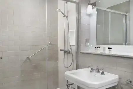 The Midland - 21