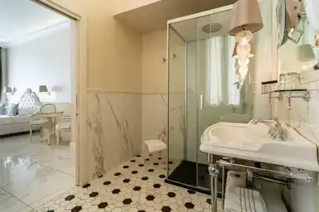 The Moon Boutique & Spa - 19