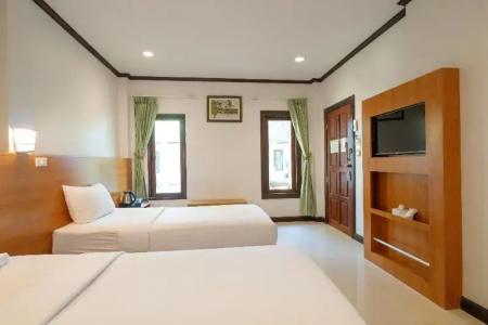 The Green Beach - 104
