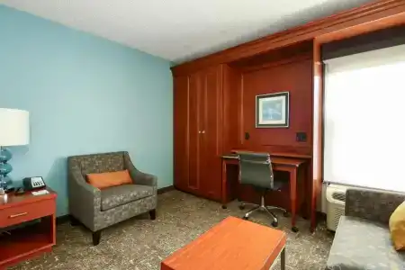Best Western Plus - 127