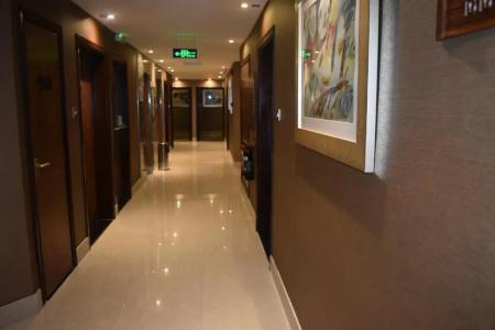 Emirates Plaza - 10