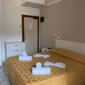 Modenese - 36