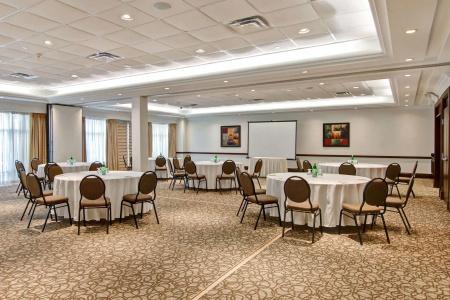 Hilton Garden Inn Toronto/Burlington - 18
