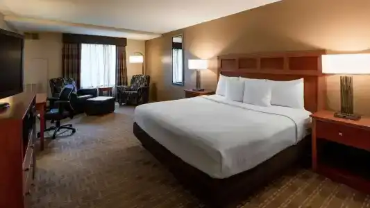 Best Western Plus - 94