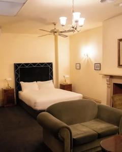 Macquarie Manor - 31
